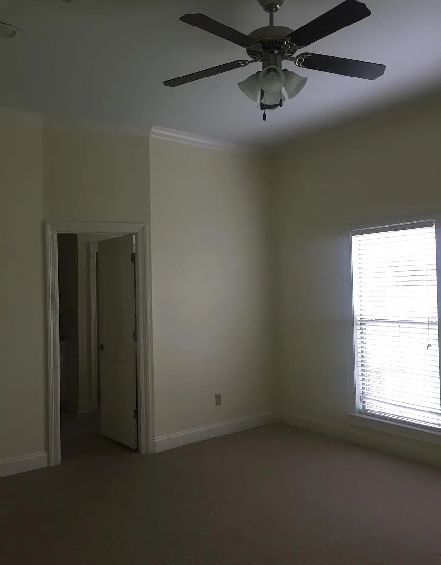 109 Bandera Drive — Photo 4