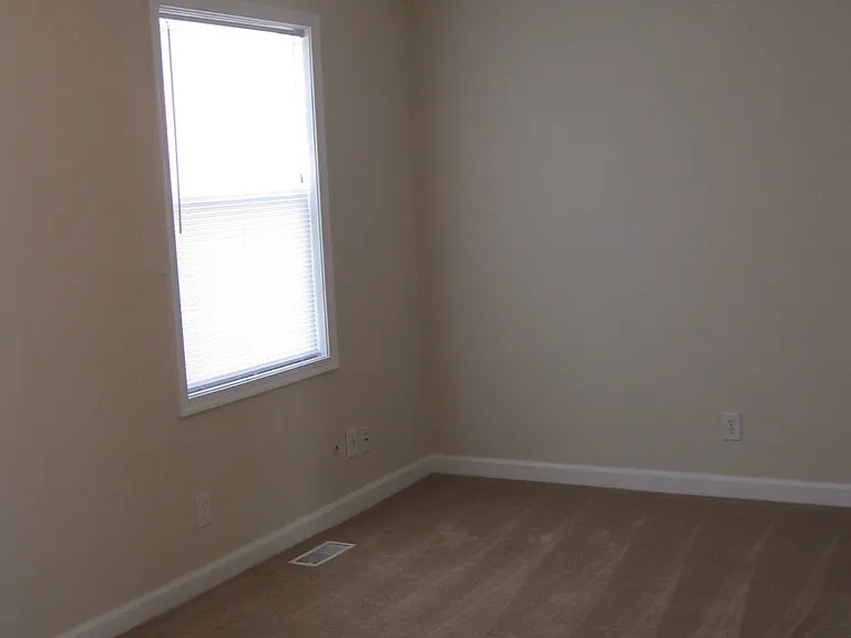 3240 Clover Rd E — Photo 7