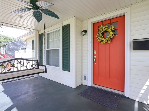 2305 Caldwell Pl, Columbus, IN 47201