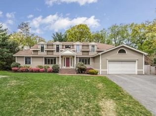 5 Westgate Rd, Winchester, MA 01890