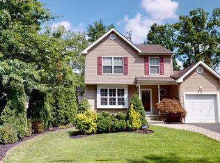 610 4th Ave, Deptford, NJ 08096