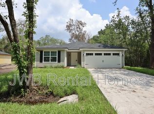 463 Cole Rd, Jacksonville, FL 32218