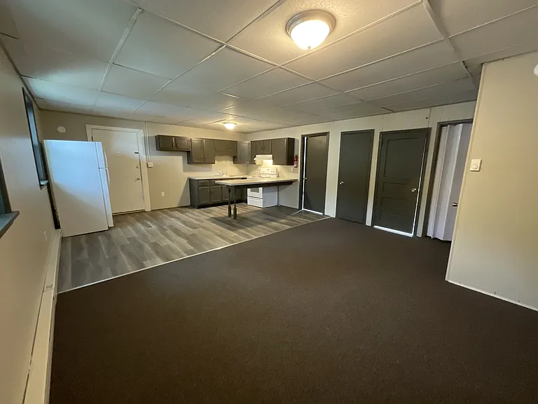 130 S Main St #2 — Photo 4