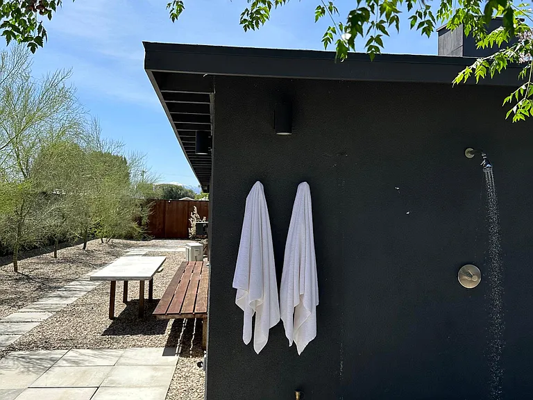 6419 Valley View St — Photo 39