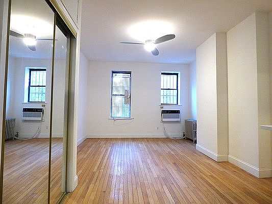 1st image of 1733 2nd Ave APT 5B