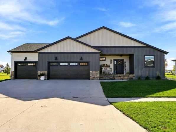 140 Annies Way, Mapleton, ND 58059