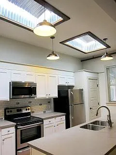 Building Photo - 120B Goldsboro St S