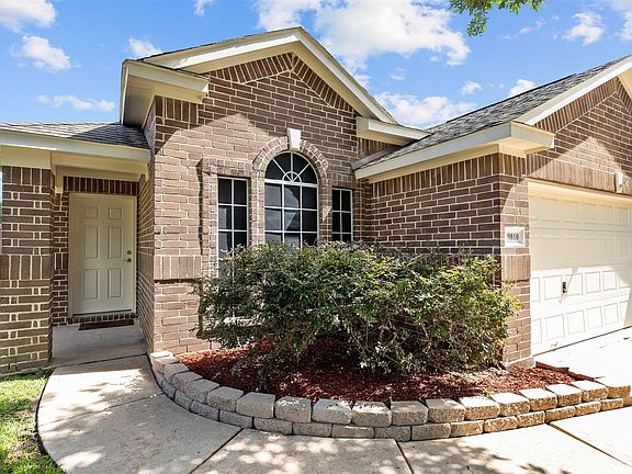 4th image of 19810 Imperial Colony Ln