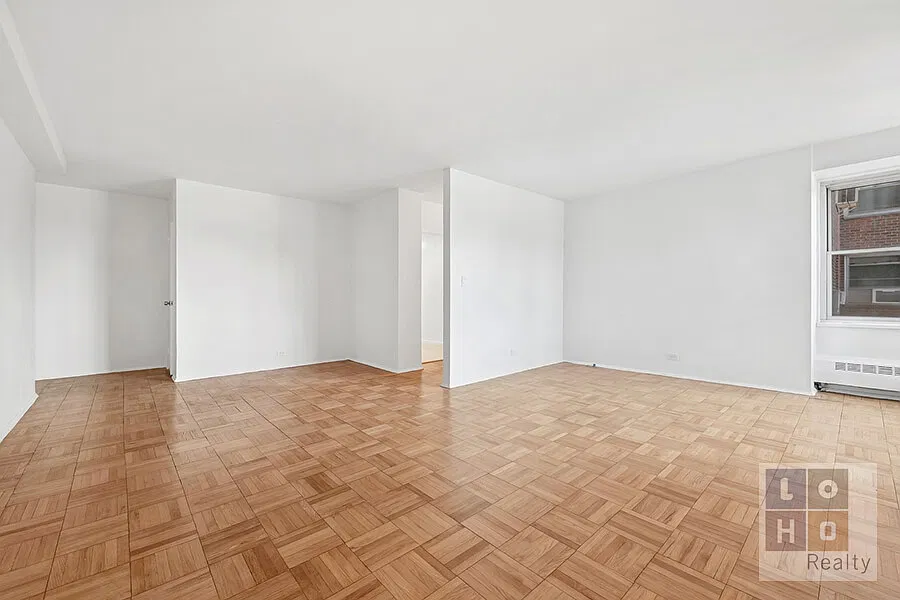 575 Grand Street — Photo 4