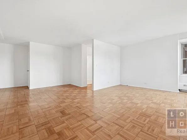 575 Grand Street image 4 of 23