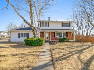 2720 Malcore Dr, Green Bay, WI 54302