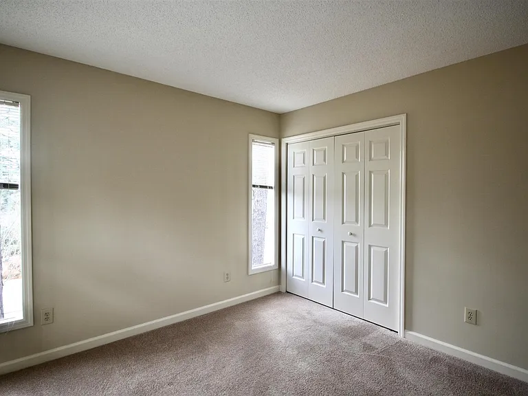 32 Westlake Pointe Dr — Photo 25