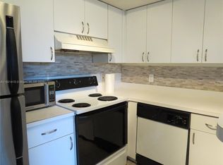 12160 Saint Andrews Pl, Miramar, FL 33025