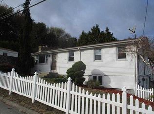 15 Starr St, Johnston, RI 02919