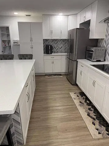 4103 NW 79th Ave — Photo 3