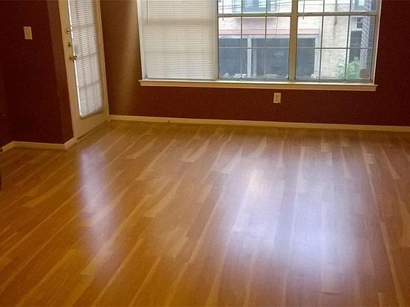 3rd image of 501 W 26th St APT 224