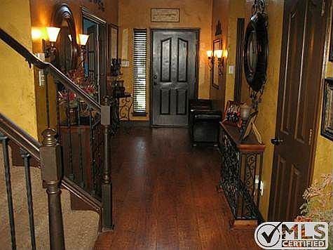 4th image of 4740 Emerald Trace Way