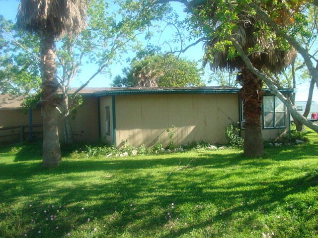 2nd image of 438 Alamo Beach Ave