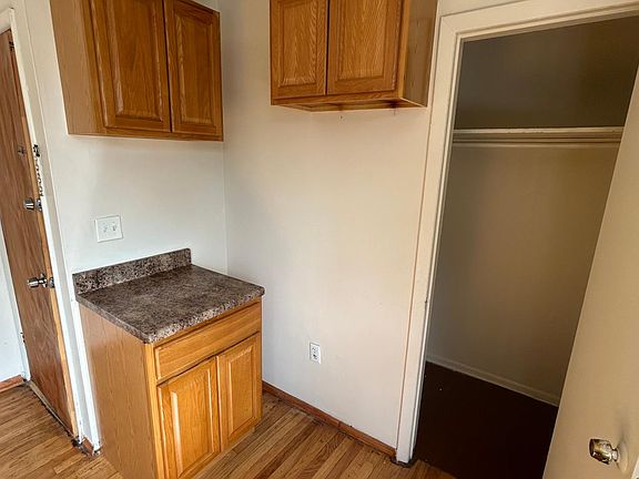 4th image of 243 Weequahic Ave #2-C-249