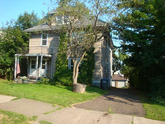 1st image of 1518-1520 E 1st St