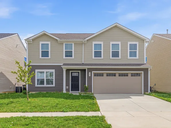 327 Campus Ln, Greenwood, IN 46143