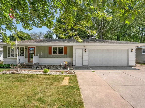 533 Wildwood Dr, Kaukauna, WI 54130