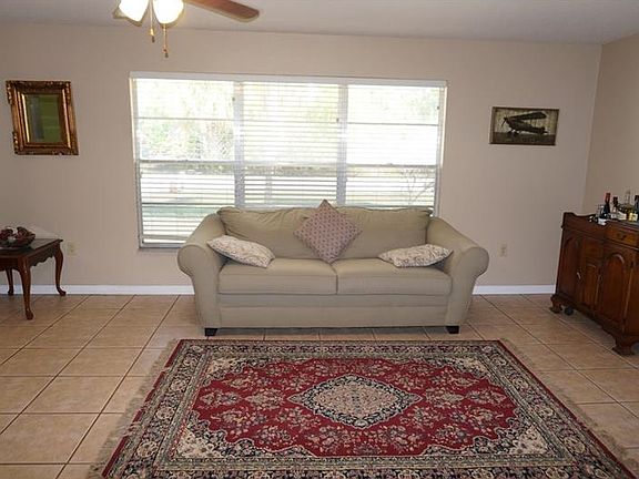 5th image of 11123 McFadden Ave