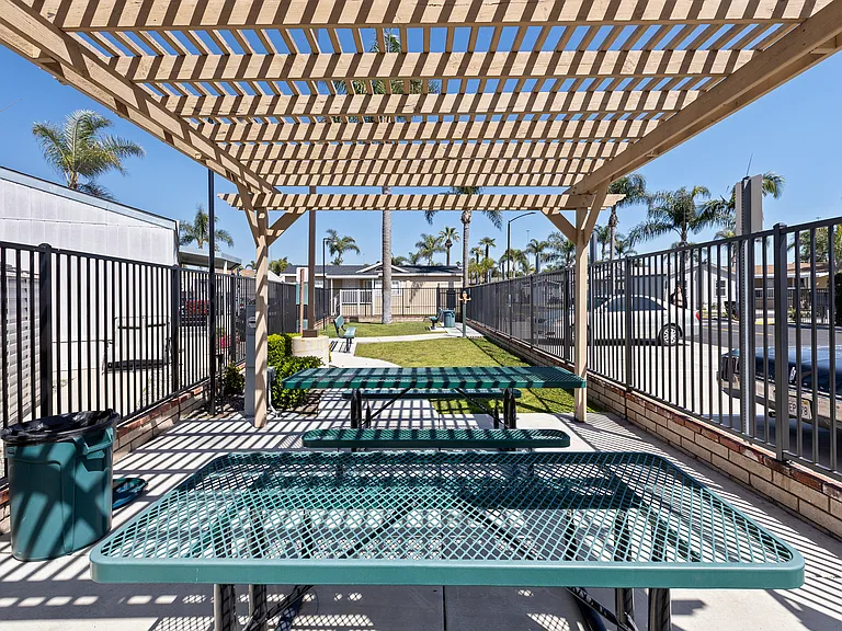Palm Lodge Estates — Photo 57