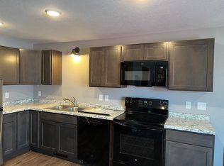 112 Parkway Ave #1, Eagle Lake, MN 56024