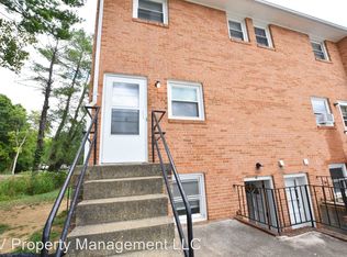 1015 N Forest Ave APT 10, Waynesboro, VA 22980