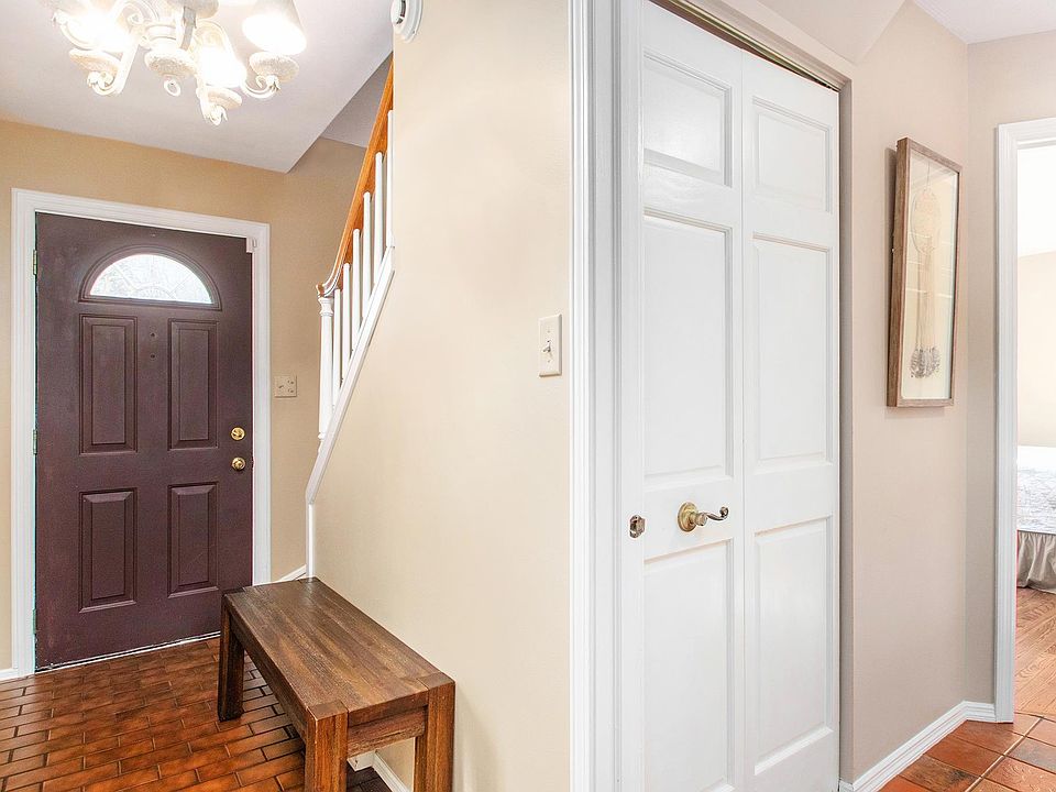 23244 Circle Ln, Elkhart, IN 46514 Zillow