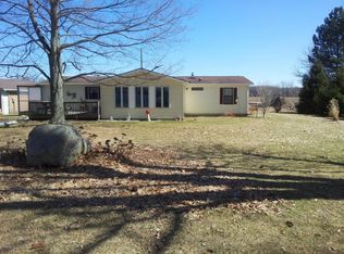 86445 60th St, Decatur, MI 49045