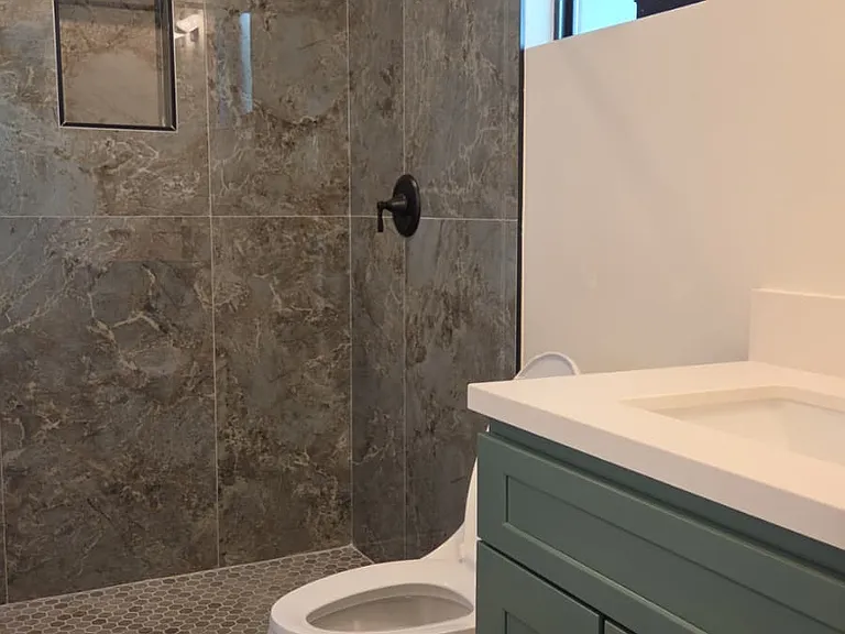 1070 Masselin Ave #1/2 — Photo 8