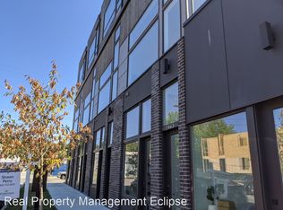 2463 S College St, Seattle, WA 98144