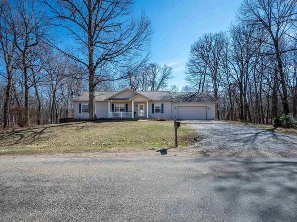 394 Illini Dr, Hopewell, IL 61565