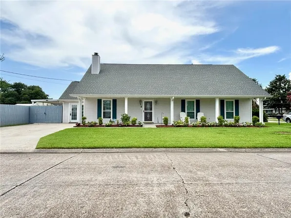 1301 Avenue F, Marrero, LA 70072