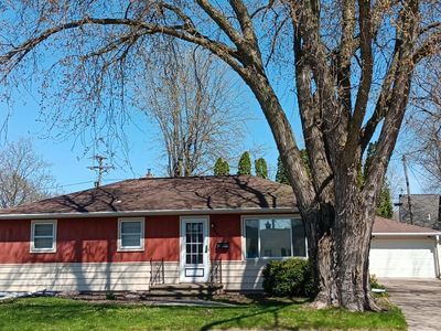 1948 Henry St, Neenah, WI, 54956