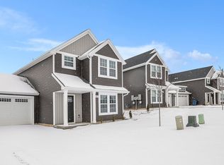 444 Hidden Meadows Dr, Hillsdale, MI 49242