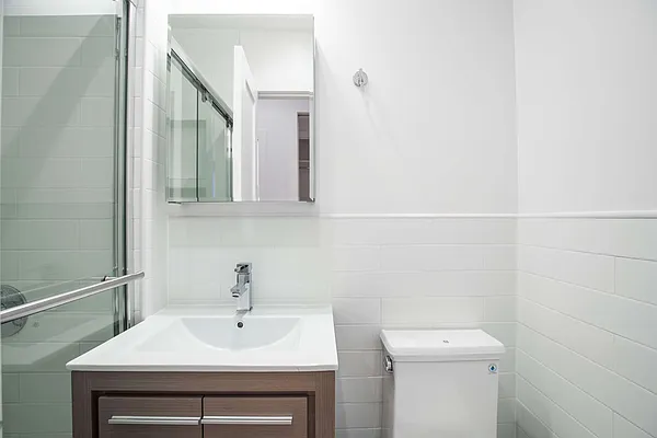 Rented by Nooklyn NYC LLC | media 7