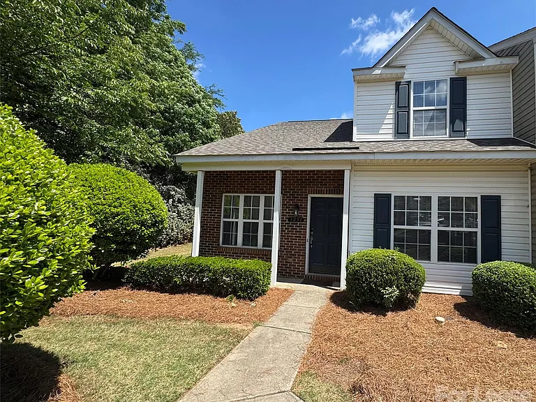 3251 Blythe Ridge Ct — Photo 1