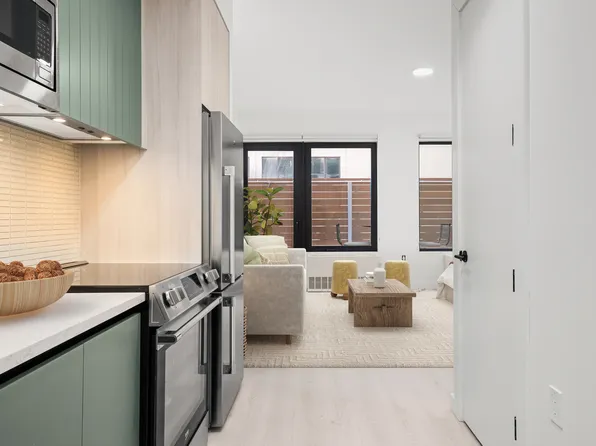 138 Bruckner Boulevard image 3 of 45