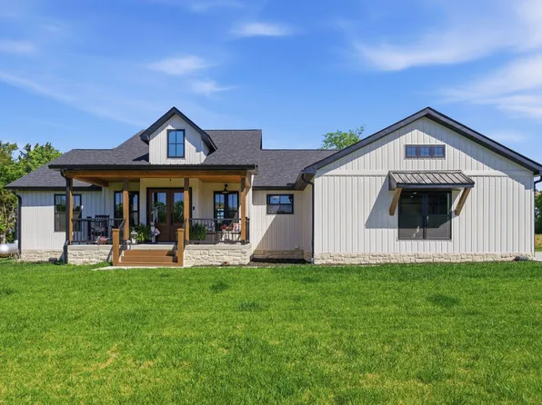 80 Leatherwood Ln, Nicholasville, KY 40356
