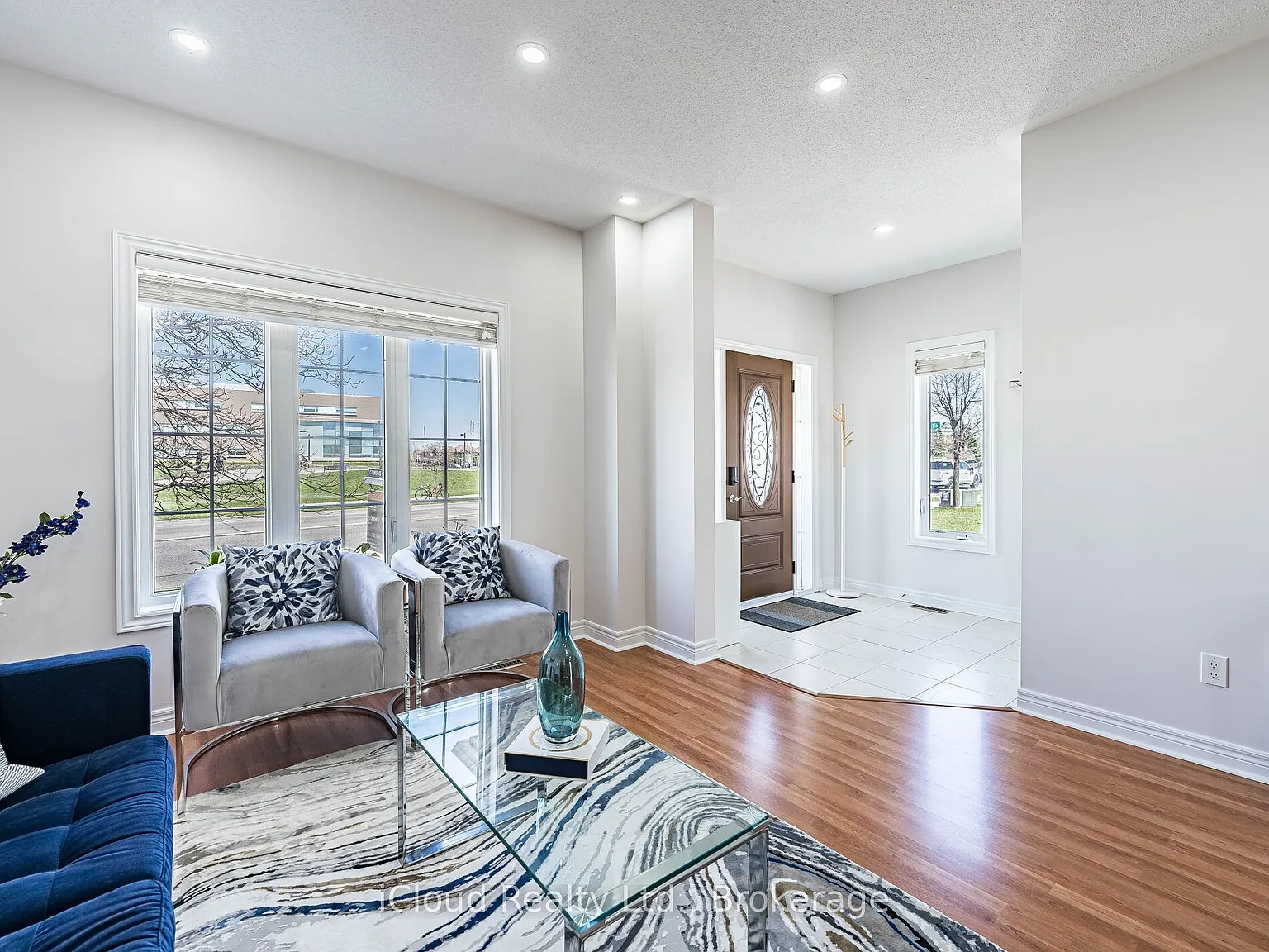 3 bed, $3,700 — Photo 3
