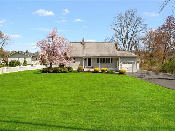 2696 Old Yorktown Road, Yorktown Heights, NY 10598