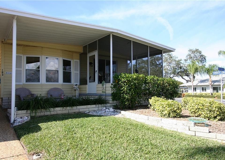 1st image of 103 Pinebark Dr