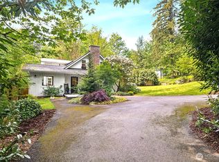 15715 249th Ave SE, Issaquah, WA 98027