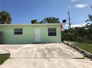 1782 Service Rd, North Palm Beach, FL 33408