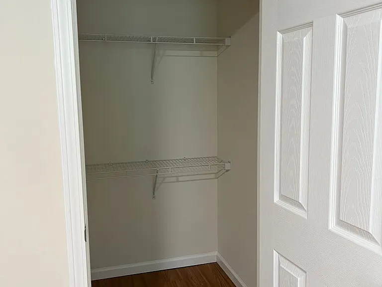 161 Baker St — Photo 5