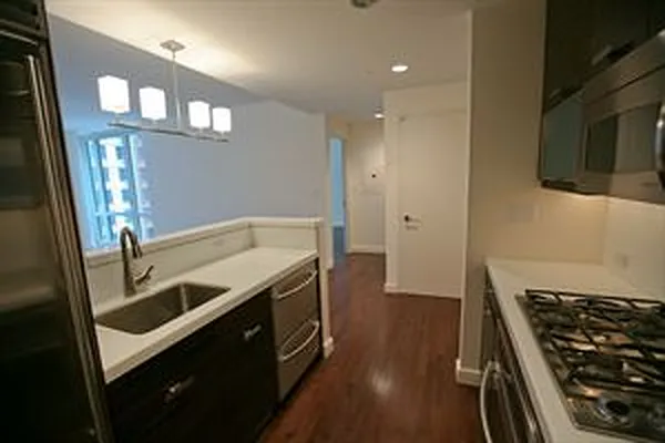 Rented by Douglas Elliman | media 7