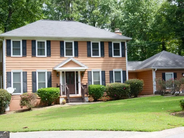 1044 Basswood Ct, Riverdale, GA 30296